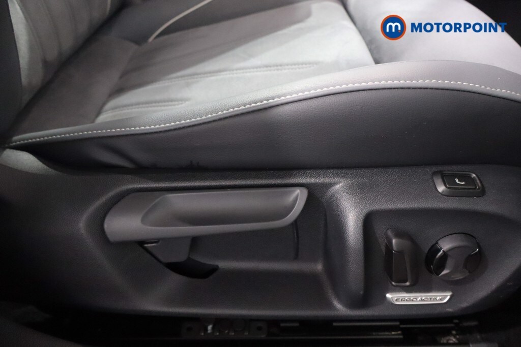 Used Volkswagen Passat 2025 for sale - 76036404: Photo 28