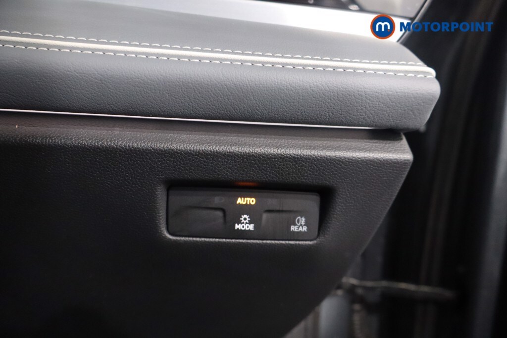 Used Volkswagen Passat 2025 for sale - 76036404: Photo 30