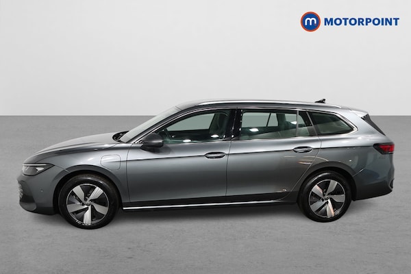 Used Volkswagen Passat 2025 for sale - 76036404: Photo 4