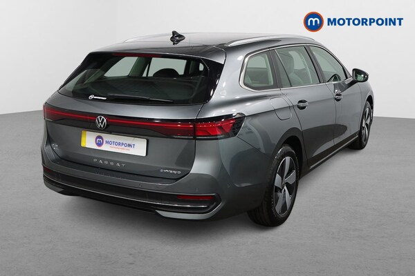 Used Volkswagen Passat 2025 for sale - 76036404: Photo 7