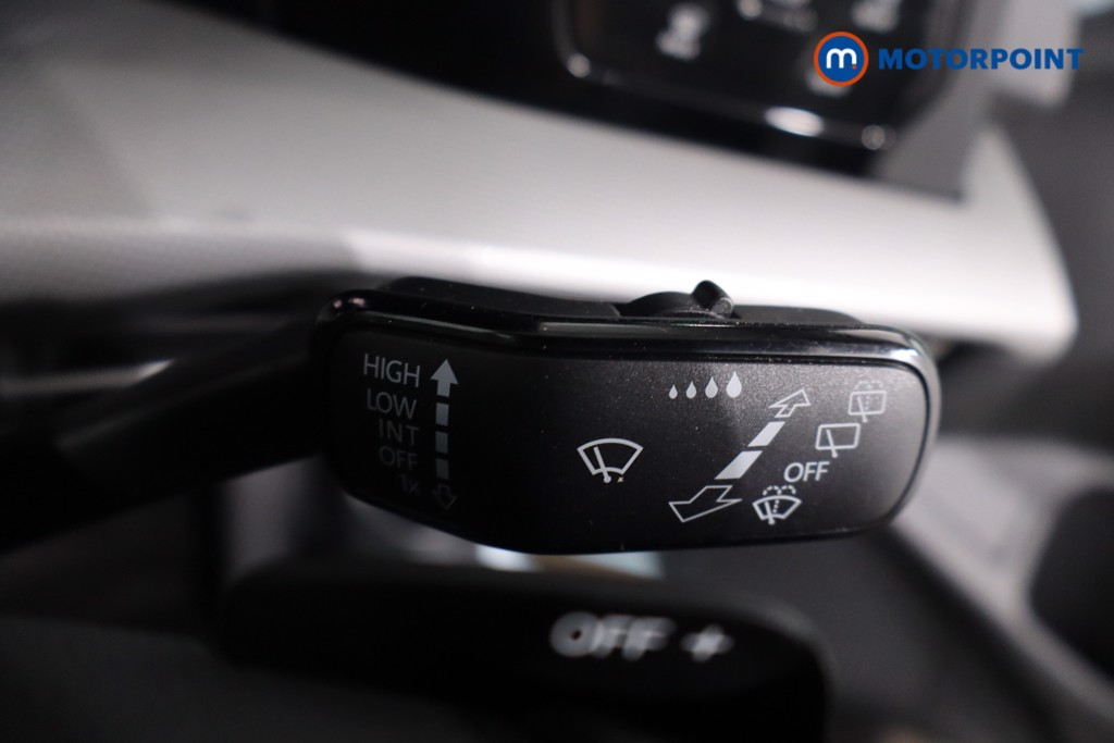 Used Volkswagen Golf 2024 for sale - 78196903: Photo 23