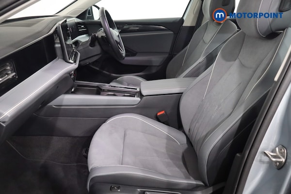 Used Volkswagen Passat 2025 for sale - 76219444: Photo 12