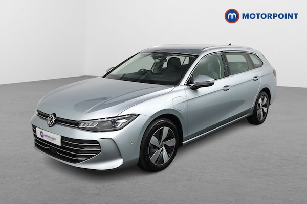 Used Volkswagen Passat 2025 for sale - 76219444: Photo 3