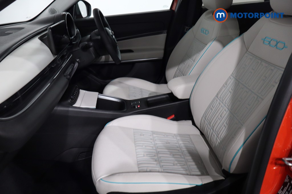 Used Fiat 600 2024 for sale - 76612060: Photo 6