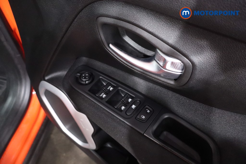 Used Jeep Renegade 2020 for sale - 77665884: Photo 30