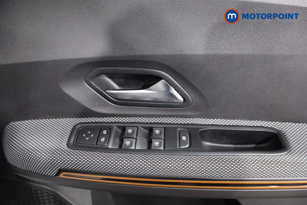 Used Dacia Sandero Stepway for sale - 76682046: Photo 29