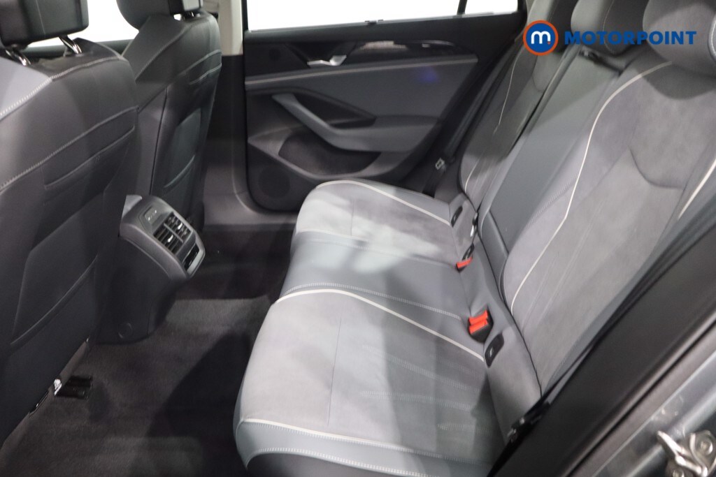 Used Volkswagen Passat 2025 for sale - 75995484: Photo 13