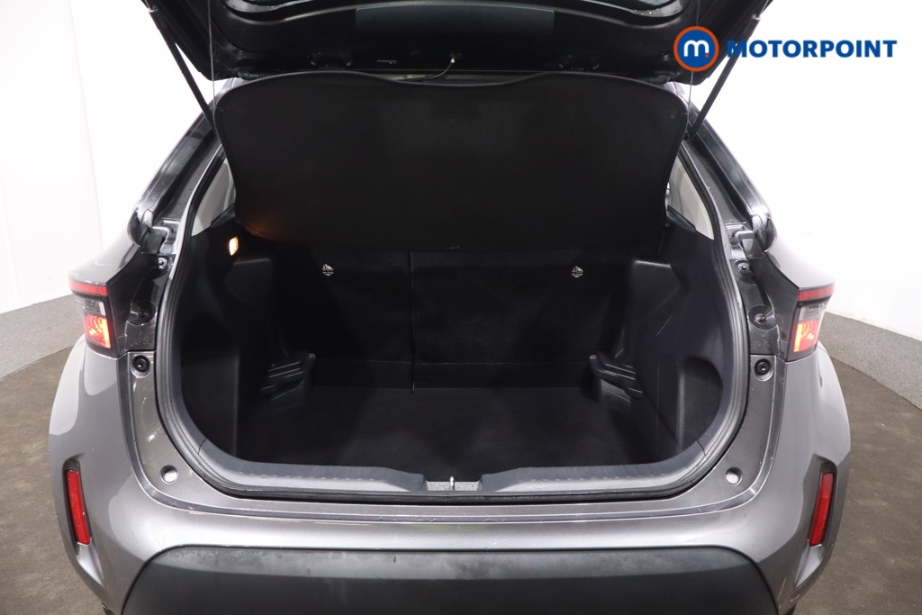 Used Toyota Yaris Cross 2024 for sale - 76859530: Photo 40