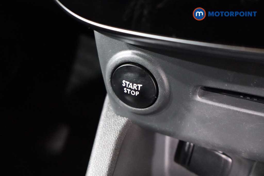 Used Renault Clio 2017 for sale - 78064846: Photo 31