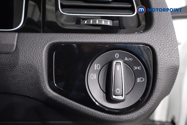 Used Volkswagen Golf 2019 for sale - 76219483: Photo 28