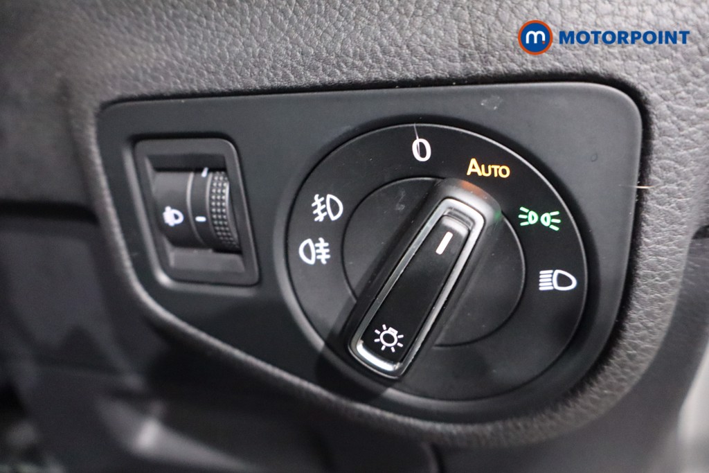 Used Volkswagen Golf SV 2016 for sale - 77831052: Photo 25