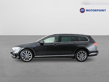 Used Volkswagen Passat 2022 for sale - 79196354: Photo