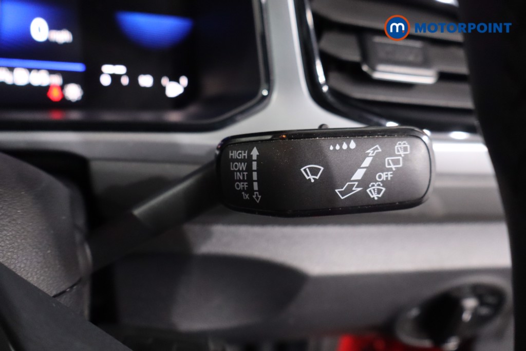 Used Volkswagen T-Roc 2023 for sale - 77791622: Photo 23