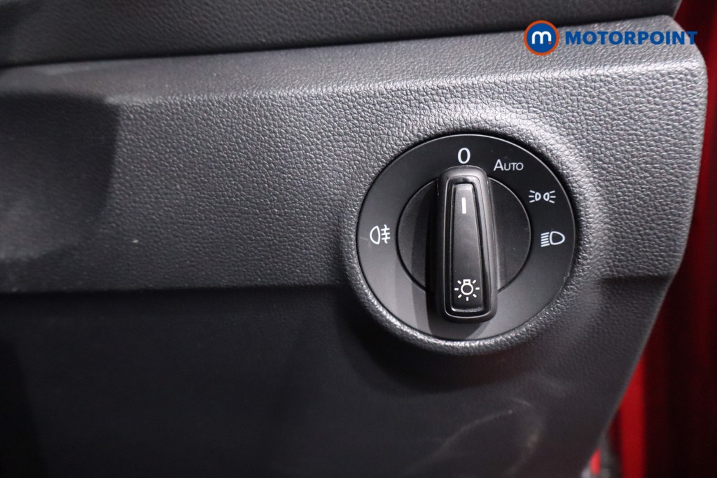 Used Volkswagen T-Roc 2023 for sale - 77791622: Photo 25