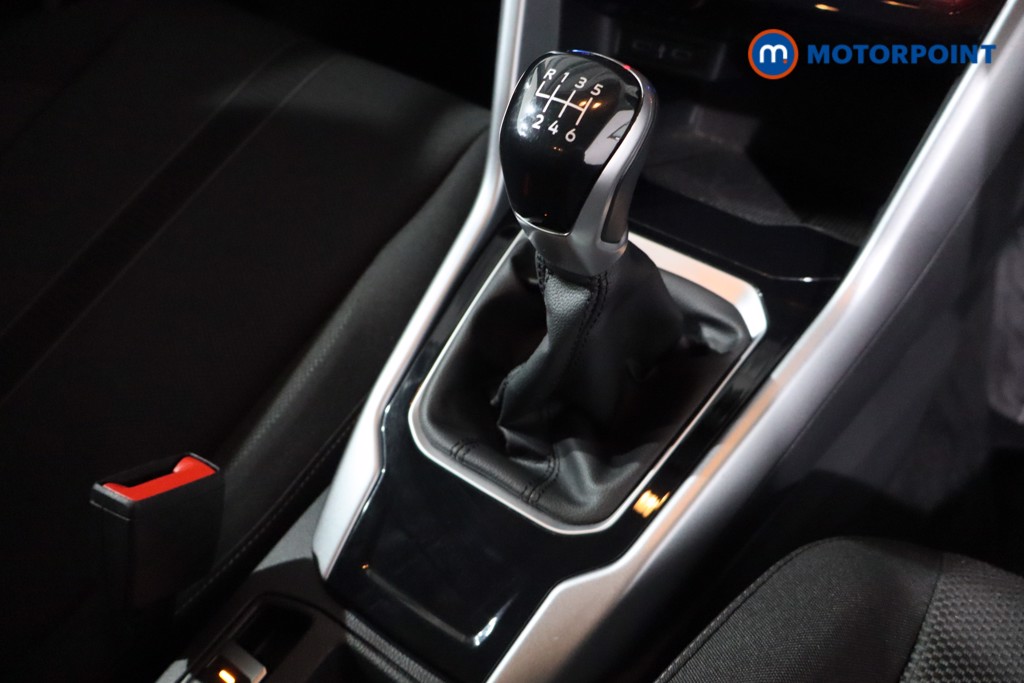 Used Volkswagen T-Roc 2023 for sale - 77791622: Photo 27