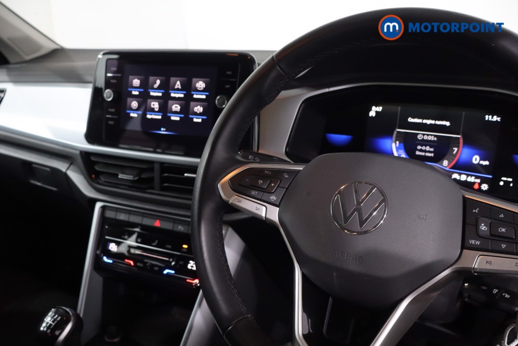 Used Volkswagen T-Roc 2023 for sale - 77791622: Photo 29