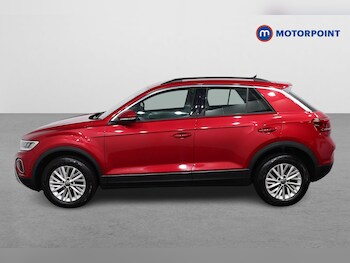 Used Volkswagen T-Roc 2023 for sale - 77791622: Photo