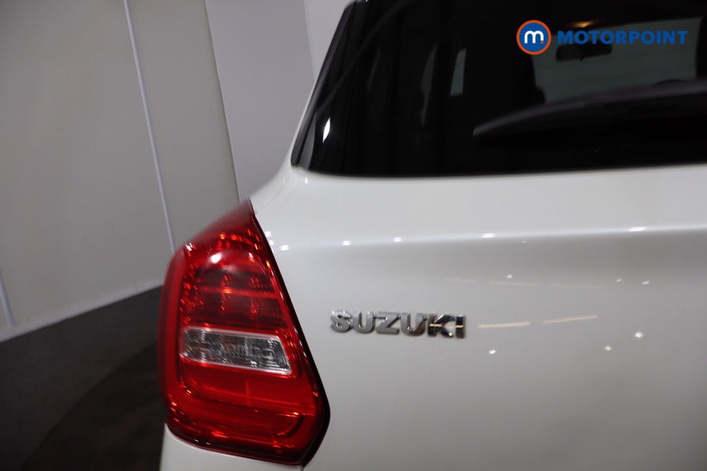 Used Suzuki Swift 2021 for sale - 77946641: Photo 43