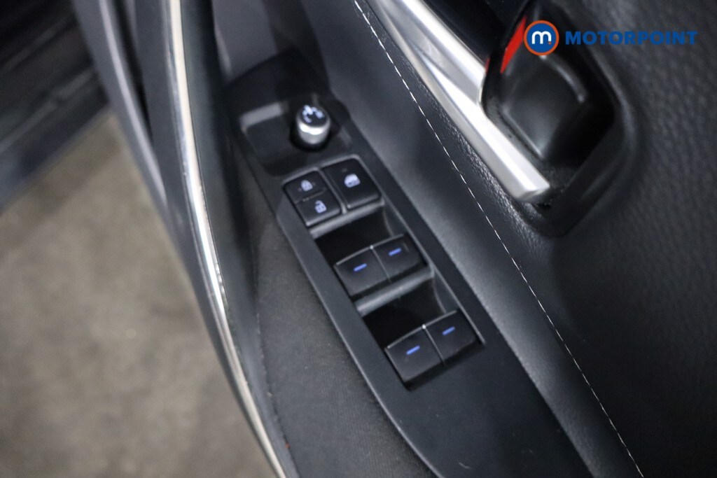 Used Toyota Corolla 2020 for sale - 77490330: Photo 25