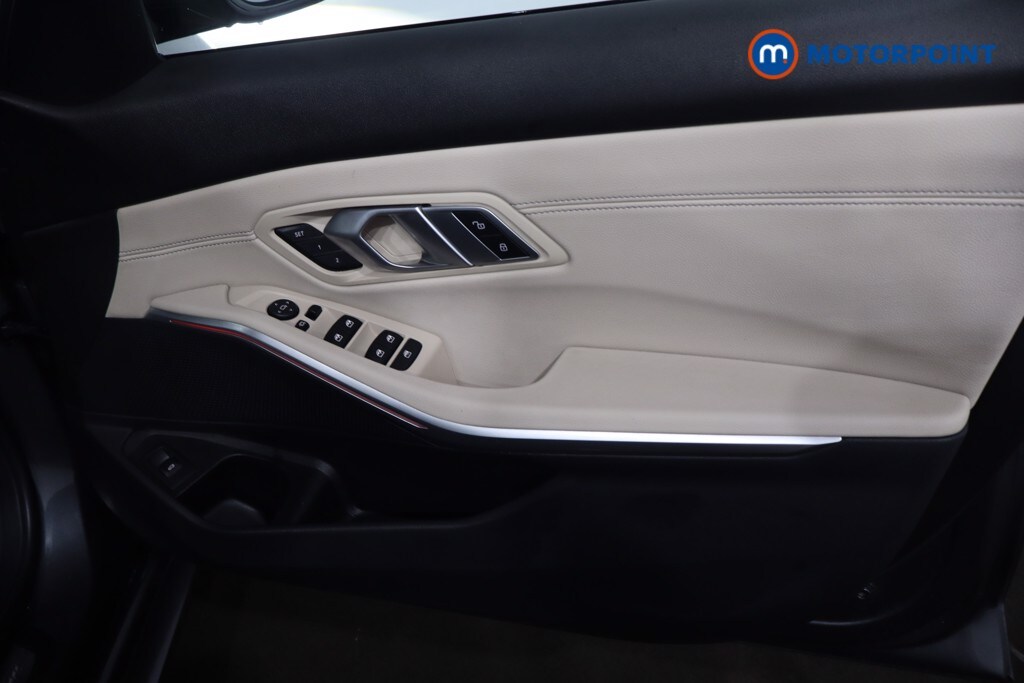 Used BMW 3 Series 2021 for sale - 77446666: Photo 36