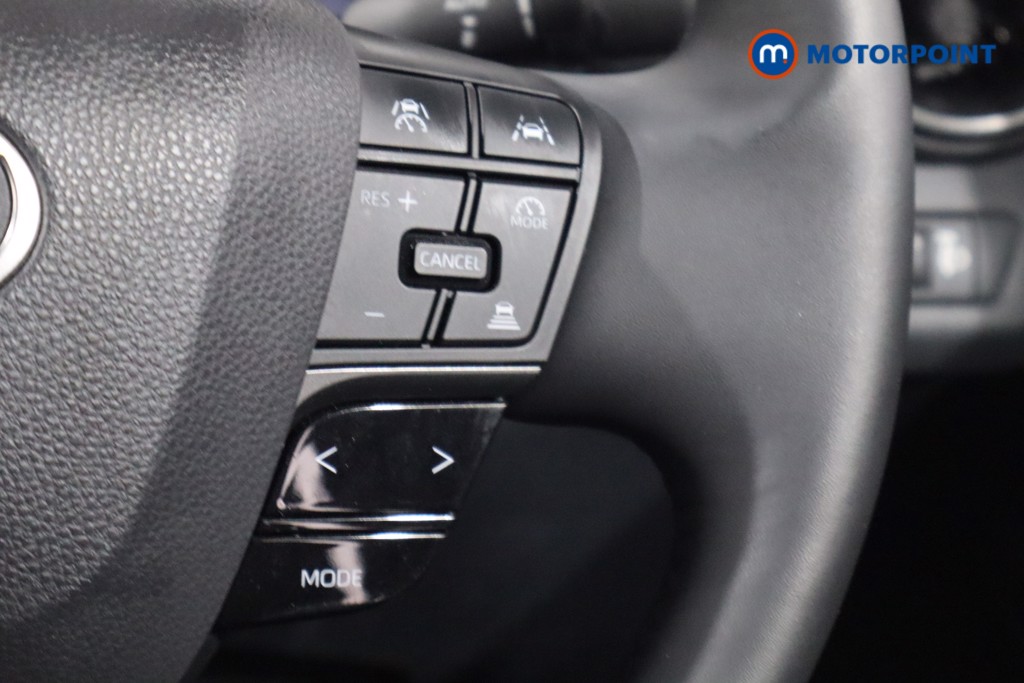 Used Toyota C-HR 2024 for sale - 76682007: Photo 16