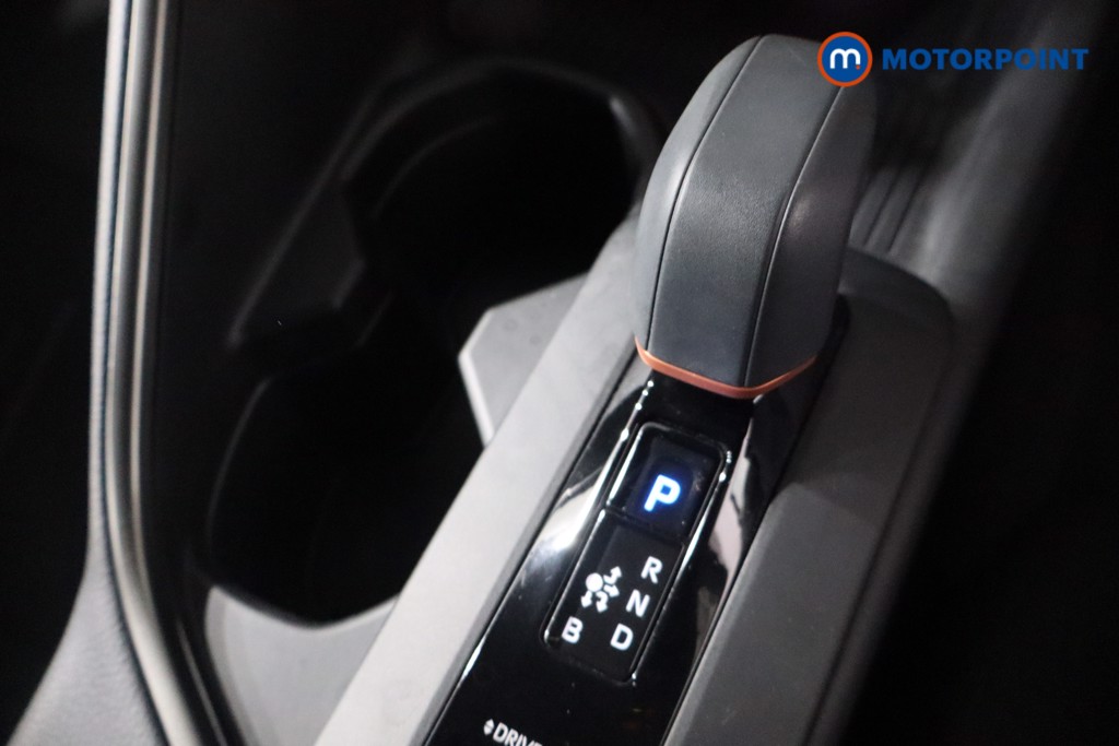 Used Toyota C-HR 2024 for sale - 76682007: Photo 22