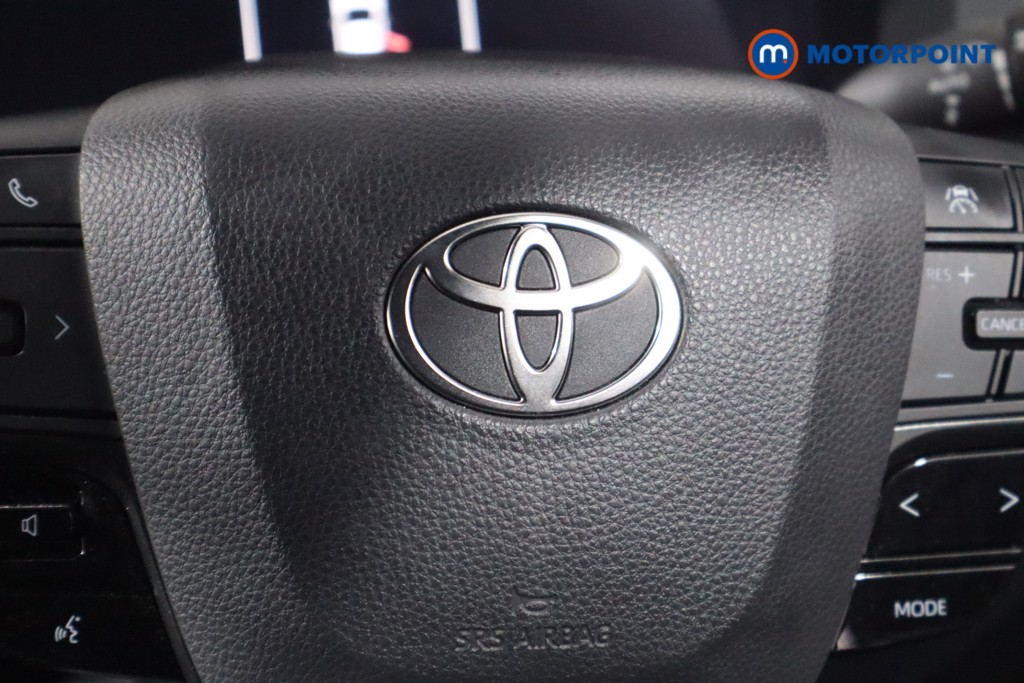 Used Toyota C-HR 2024 for sale - 76682007: Photo 26
