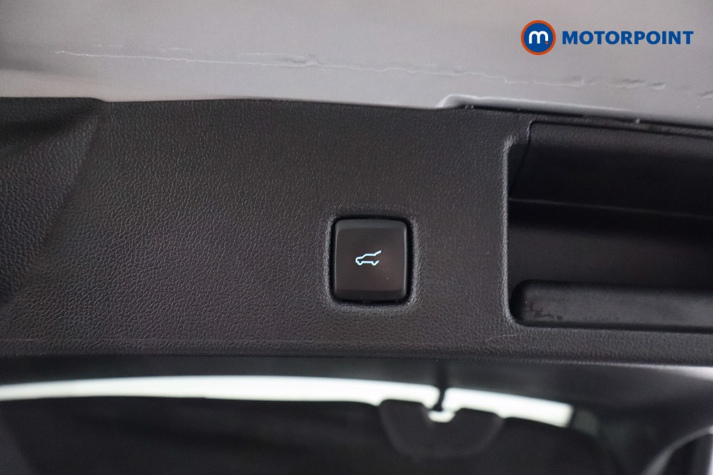 Used Ford Kuga 2023 for sale - 76892559: Photo 44