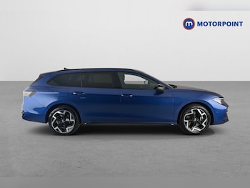 Used Volkswagen Passat 2025 for sale - 79229324: Photo