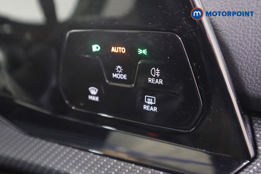 Used Volkswagen Golf 2023 for sale - 76322641: Photo 16