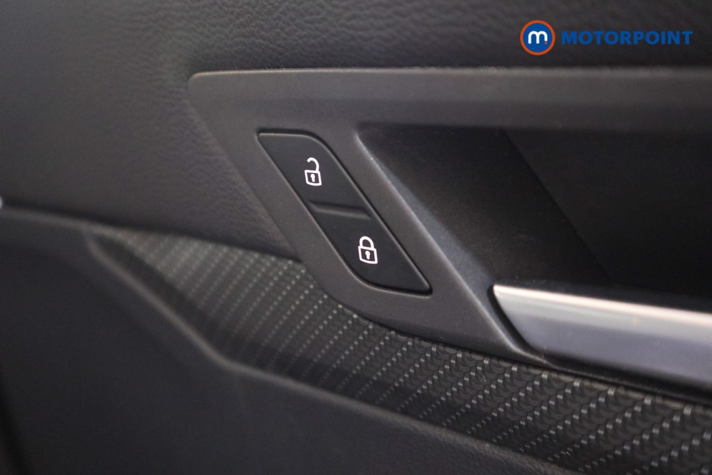 Used Volkswagen Golf 2023 for sale - 76322641: Photo 17
