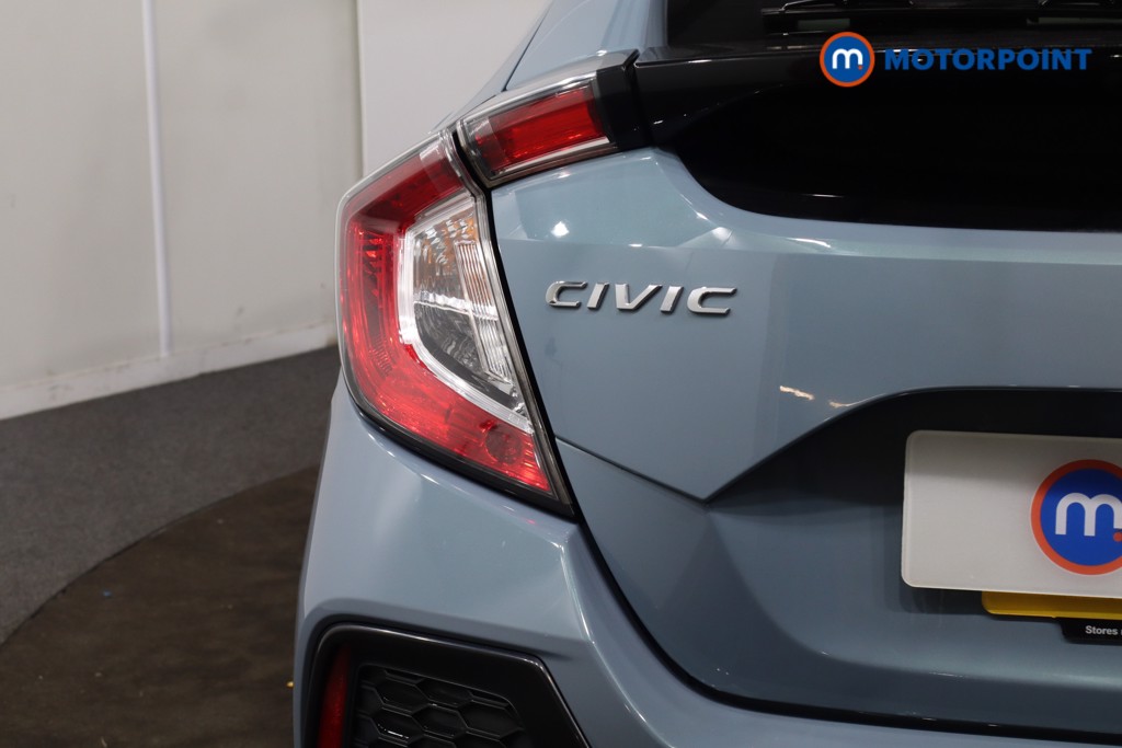 Used Honda Civic 2017 for sale - 76958088: Photo 44