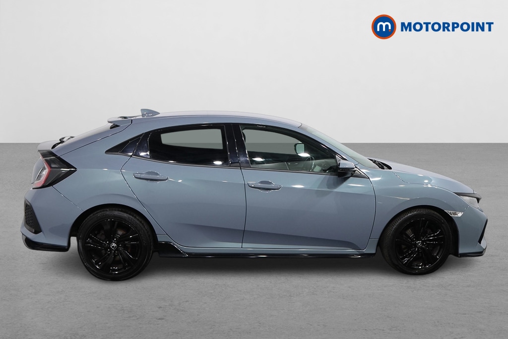 Used Honda Civic 2017 for sale - 76958088: Photo 8