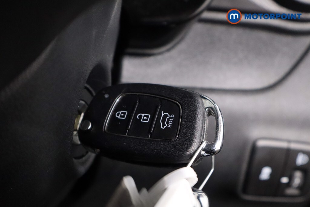 Used Hyundai i10 for sale - 77604372: Photo 21