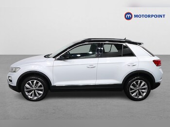 Used Volkswagen T-Roc 2021 for sale - 77327117: Photo