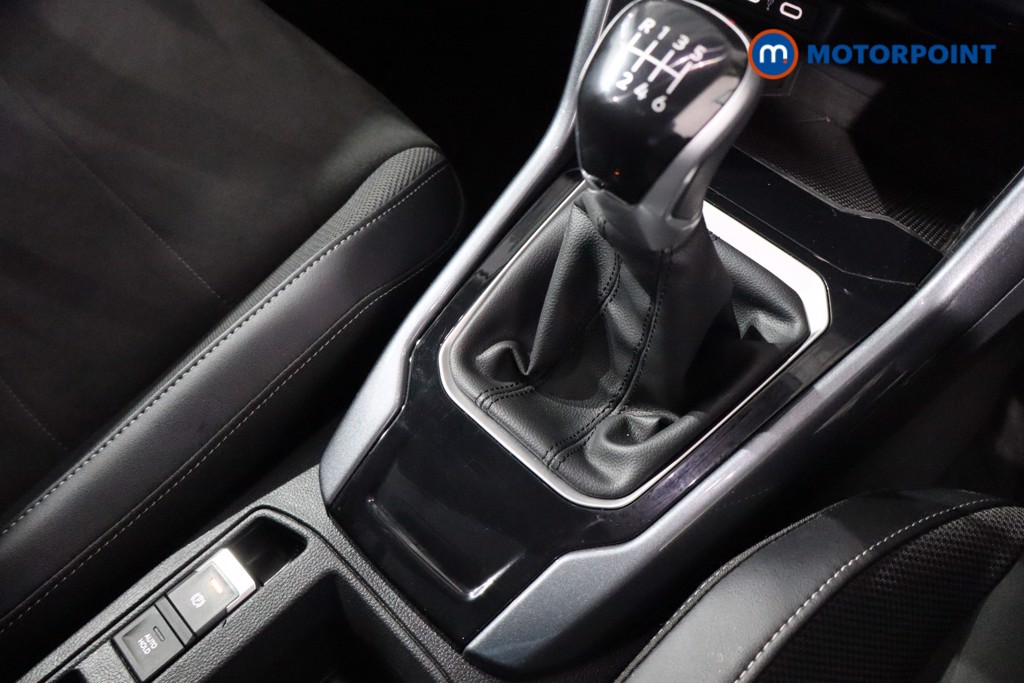 Used Volkswagen T-Roc 2024 for sale - 76545650: Photo 22