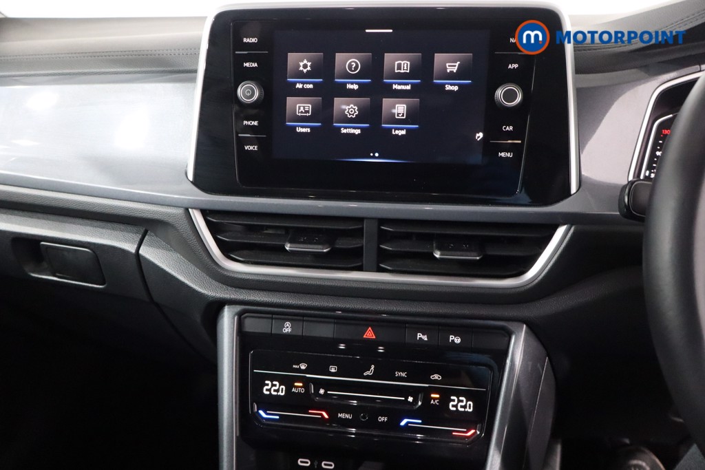 Used Volkswagen T-Roc 2024 for sale - 76545650: Photo 24