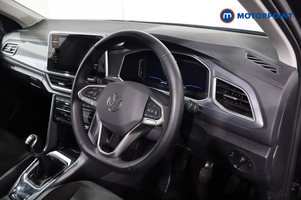 Used Volkswagen T-Roc 2024 for sale - 76545650: Photo 31