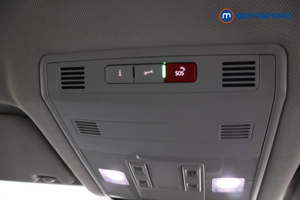 Used Volkswagen T-Roc 2024 for sale - 76545650: Photo 33