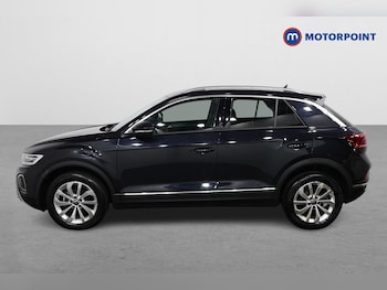 Used Volkswagen T-Roc 2024 for sale - 76545650: Photo