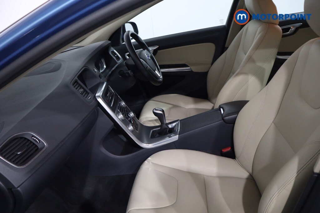 Used Volvo V60 2016 for sale - 78153282: Photo 12