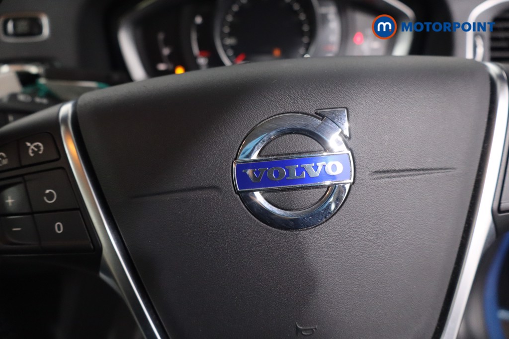 Used Volvo V60 2016 for sale - 78153282: Photo 21