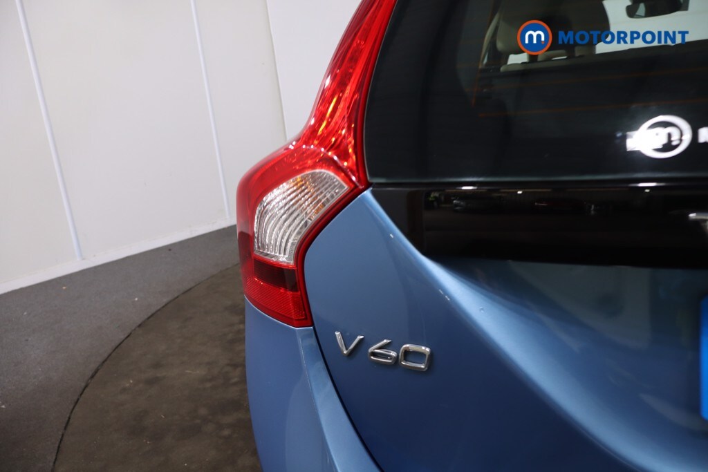 Used Volvo V60 2016 for sale - 78153282: Photo 45