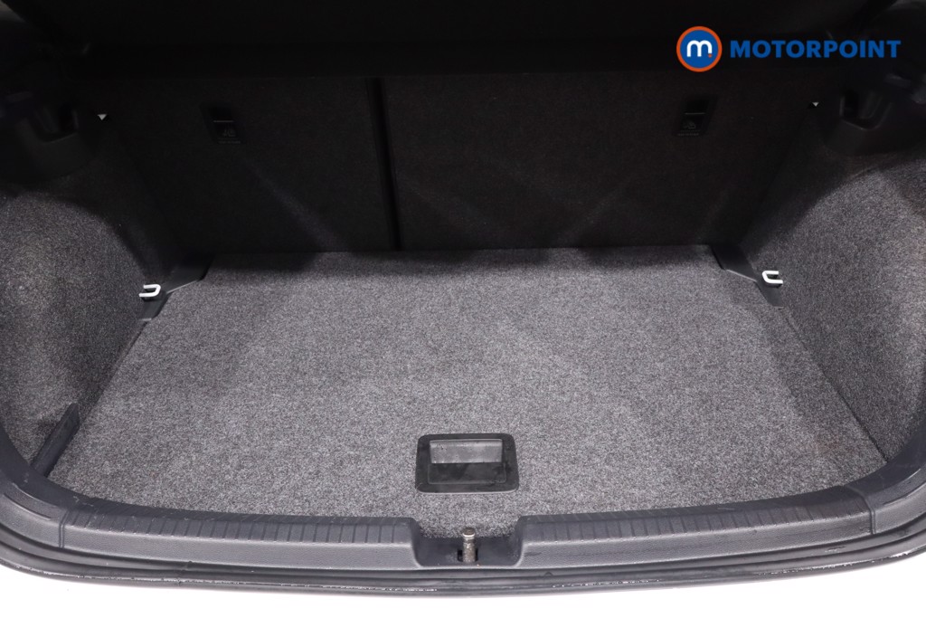 Used Volkswagen Polo 2020 for sale - 77297695: Photo 44