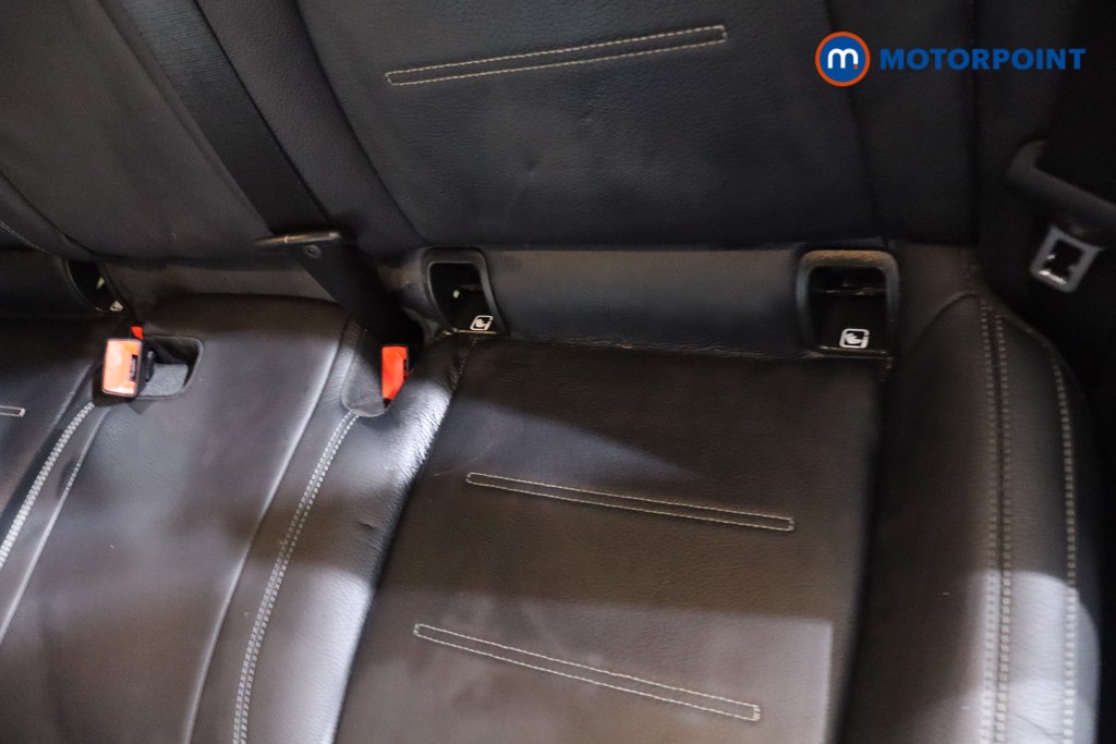 Used Mercedes-Benz GLA 2022 for sale - 77650750: Photo 35