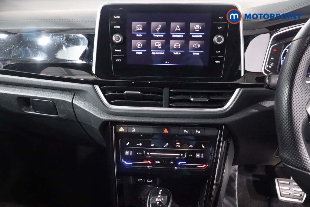 Used Volkswagen T-Roc 2022 for sale - 76777575: Photo 24