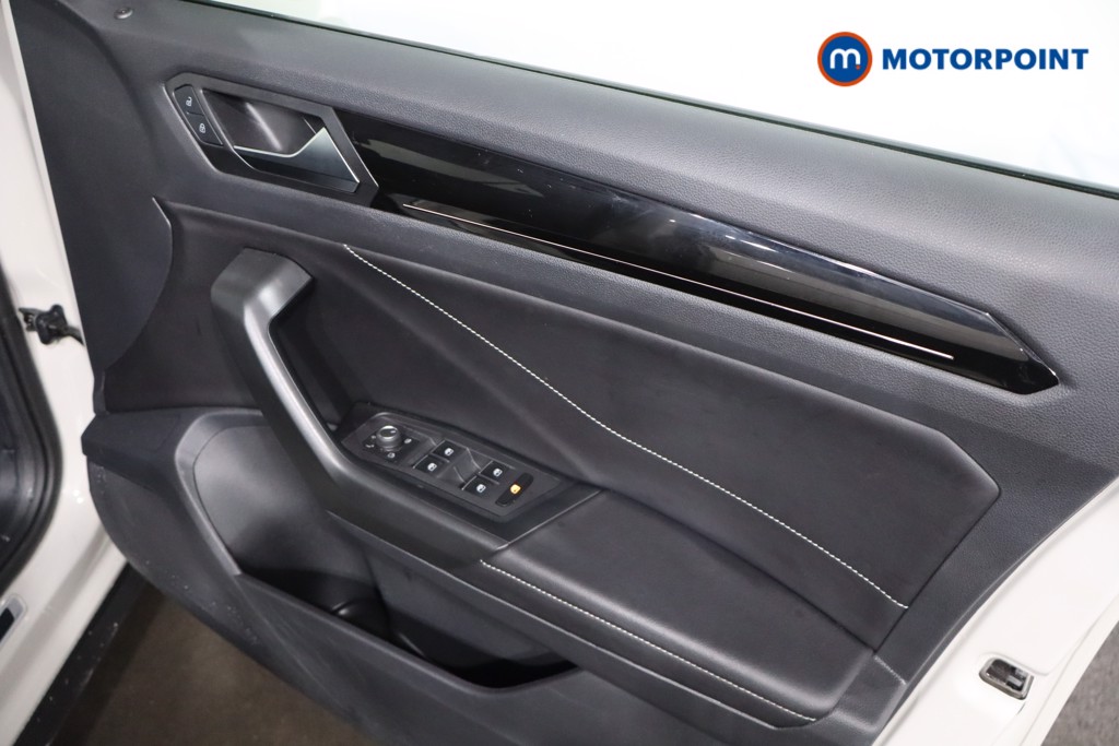 Used Volkswagen T-Roc 2022 for sale - 76777575: Photo 32