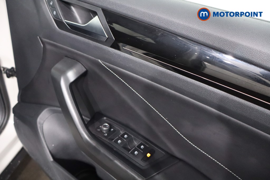 Used Volkswagen T-Roc 2022 for sale - 76777575: Photo 34