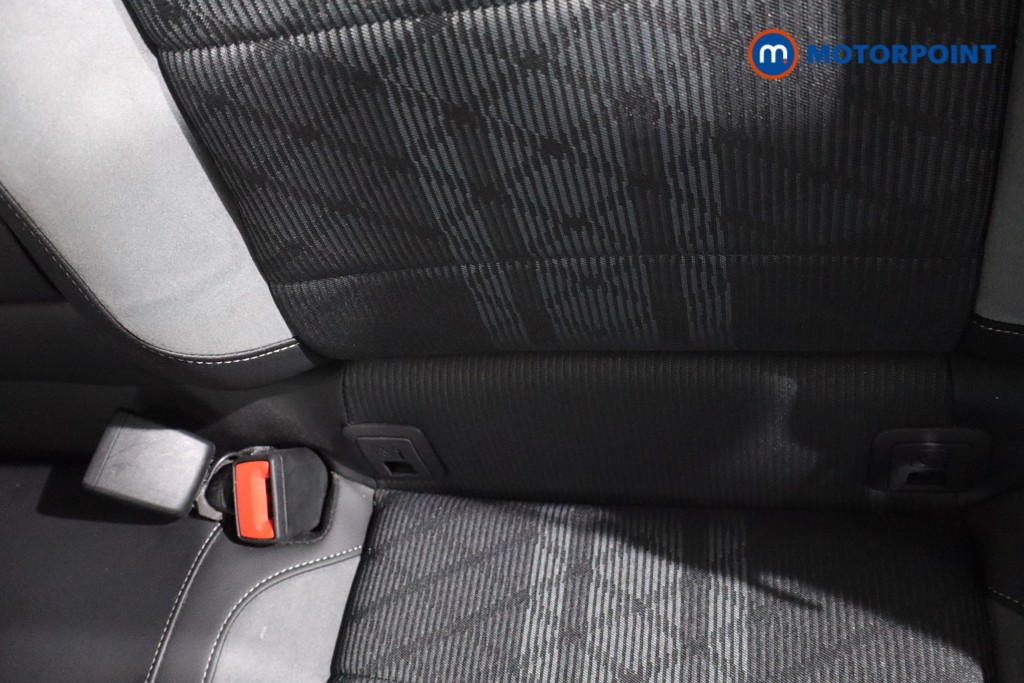 Used Volkswagen T-Roc 2022 for sale - 76777575: Photo 35