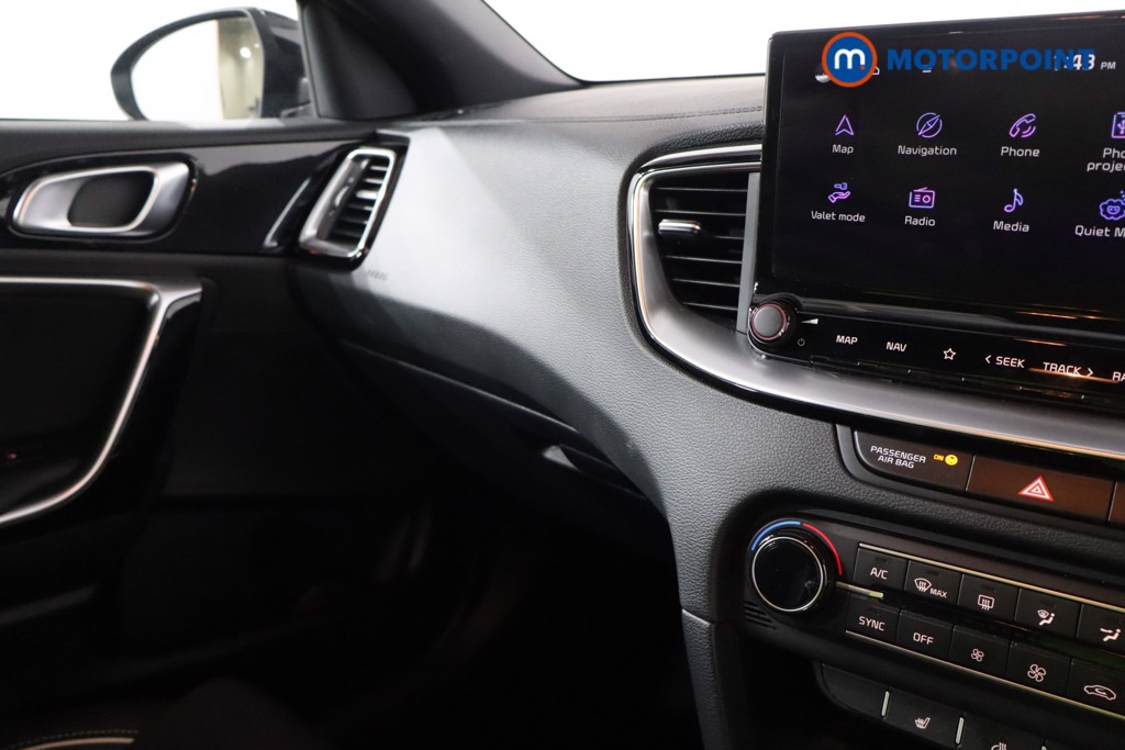 Used Kia XCeed 2023 for sale - 76394560: Photo 25